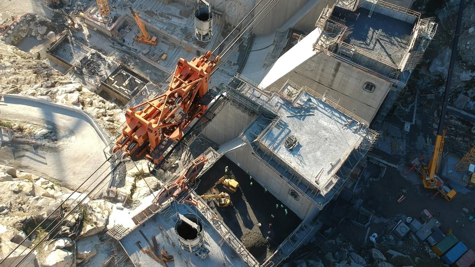 Blondin Daivoes, Portogallo