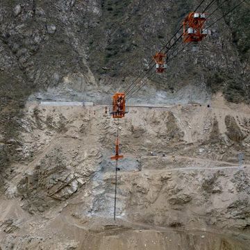 Cablecrane - Cerro del Aguila, Peru